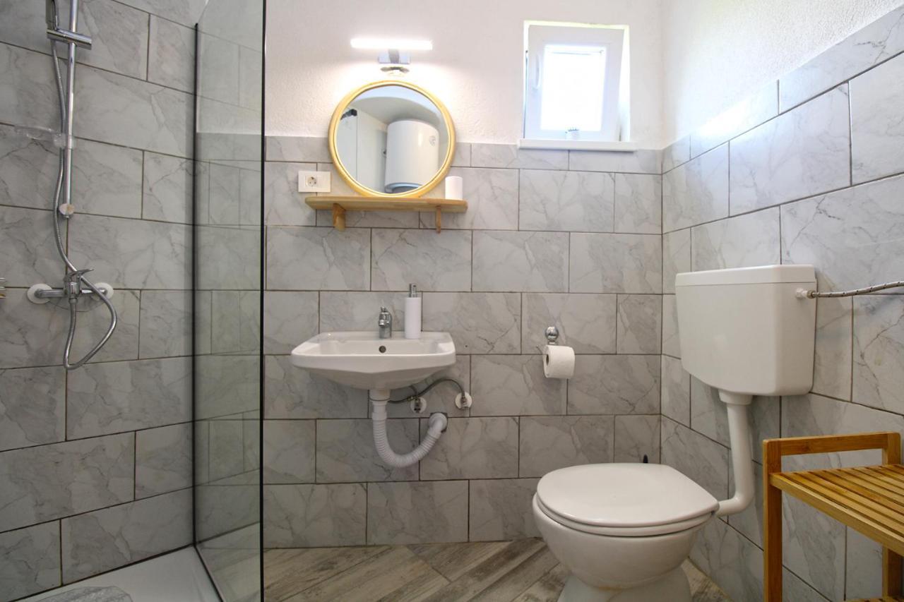Apartment Josip 1649 Fažana Buitenkant foto