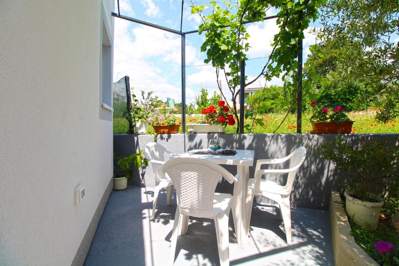 Apartment Josip 1649 Fažana Buitenkant foto