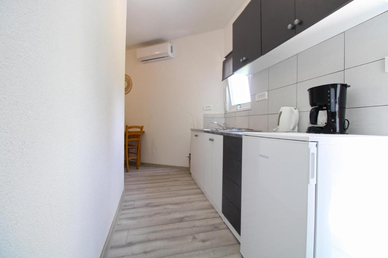 Apartment Josip 1649 Fažana Buitenkant foto