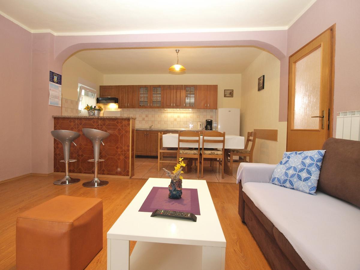 Apartment Josip 1649 Fažana Buitenkant foto