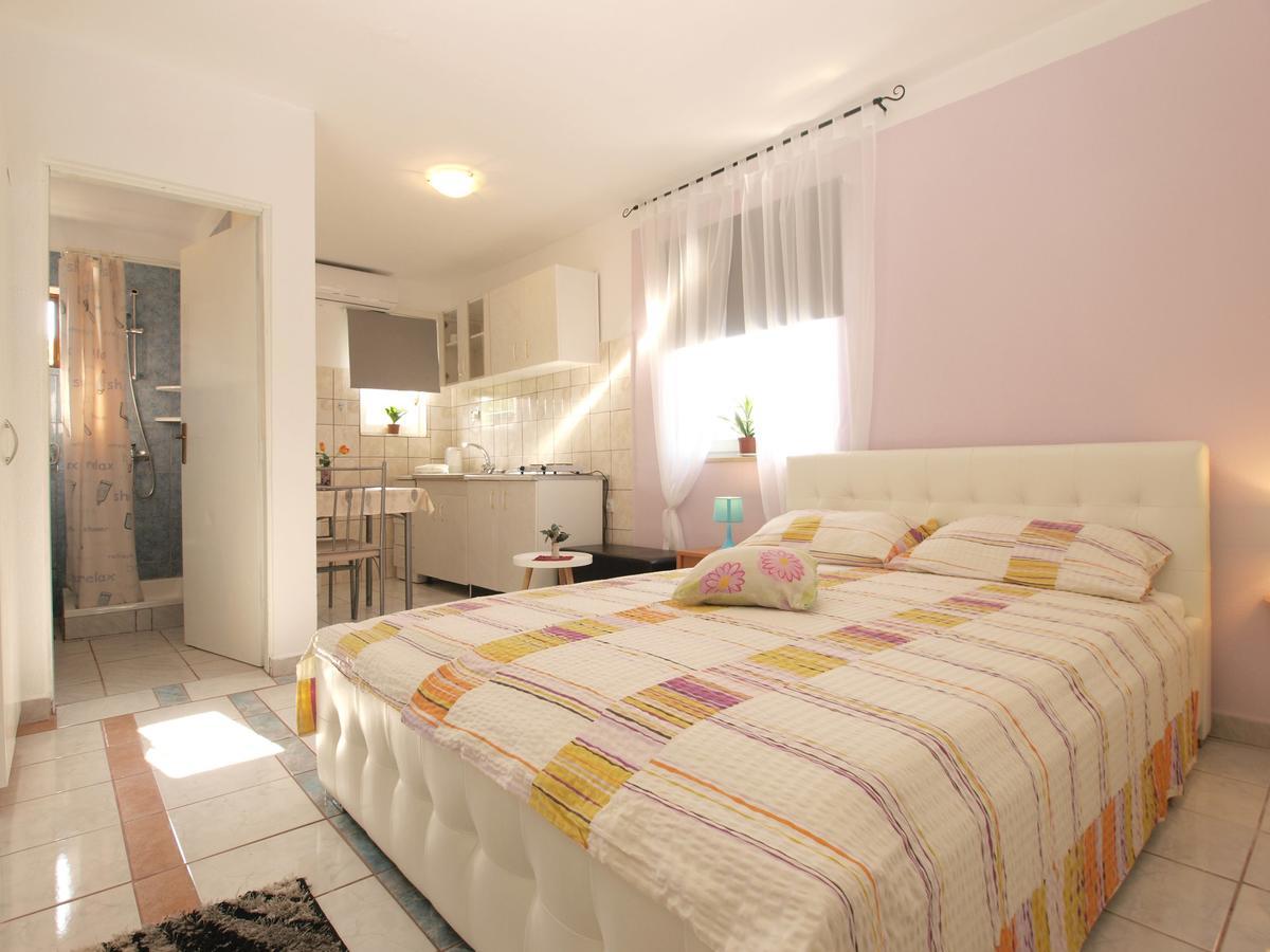 Apartment Josip 1649 Fažana Buitenkant foto